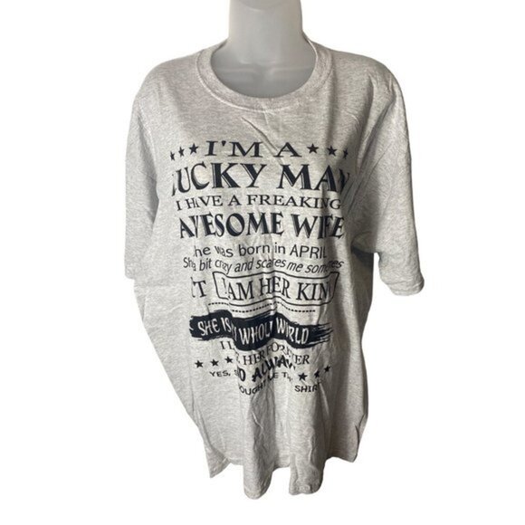 I’m A Lucky Man I Have A Freaking Awesome Wife Men’s Graphic T-Shirt Grey XL - Picture 1 of 11